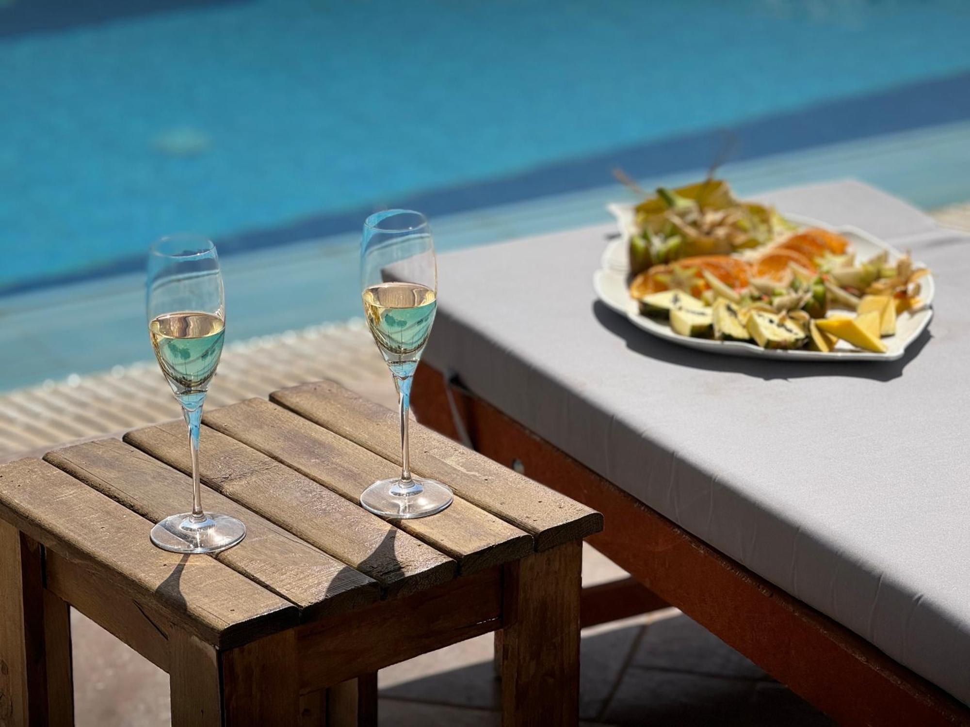 Nuna Hotel Радима Экстерьер фото